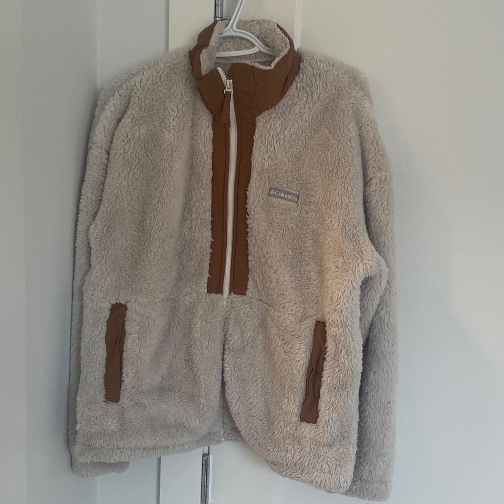 Columbia Womans Tan and Brown Fleece Jacket
